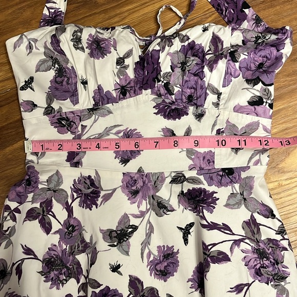 Hot Topic Retro Bugs and Beauty Dress - Picture 9 of 12